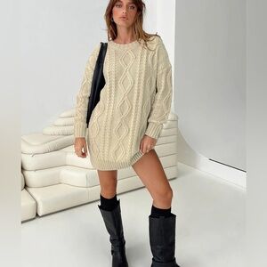Anaya 🫶🏼 Sweater Mini Dress Beige